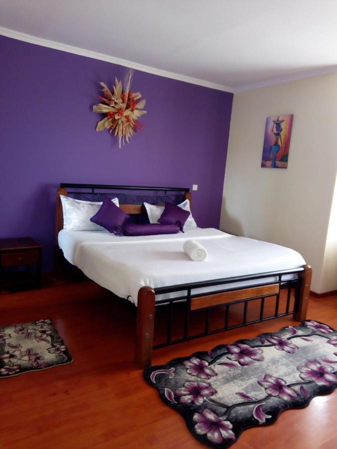 Fourways Junction Villa 1 Nairobi Bagian luar foto
